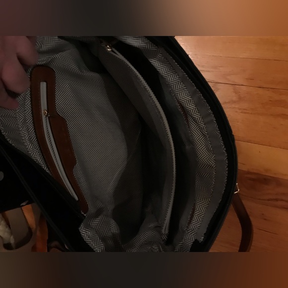 Black tote - Picture 2 of 4